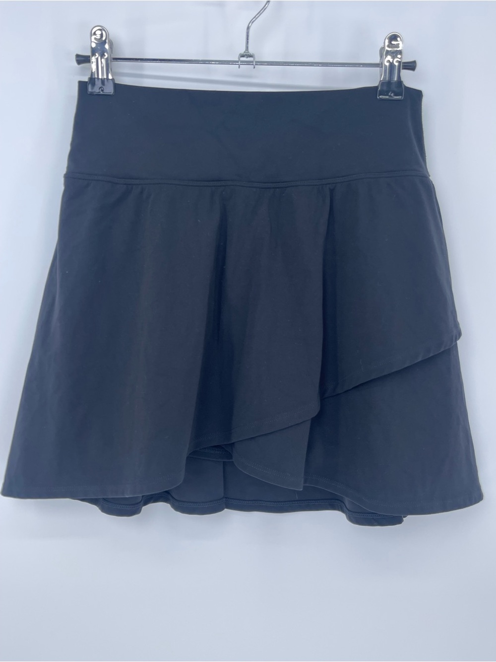 JoyLab Black Circle SKORT with Layered Asymmetric Hem